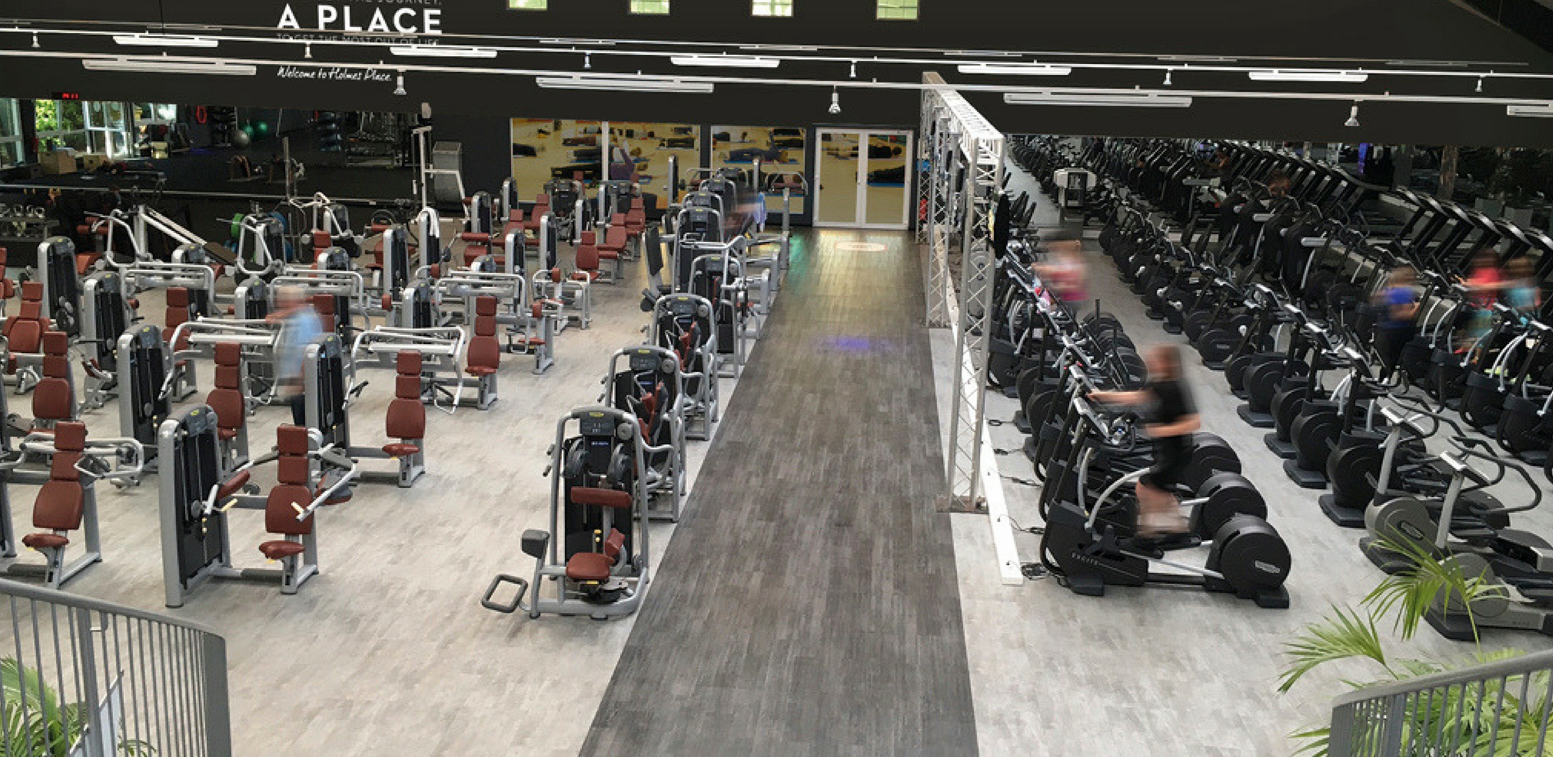 Fitnessstudio Oberkassel | Holmes Place Deutschland Fitnessstudio Oberkassel | Holmes Place Deutschland