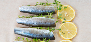 Sardinha com tomilho e limão