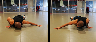 Homem a fazer uma push-up archer| Holmes Place